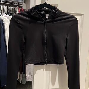 H&M Black Long-Sleeve Cropped Zip-Up Top